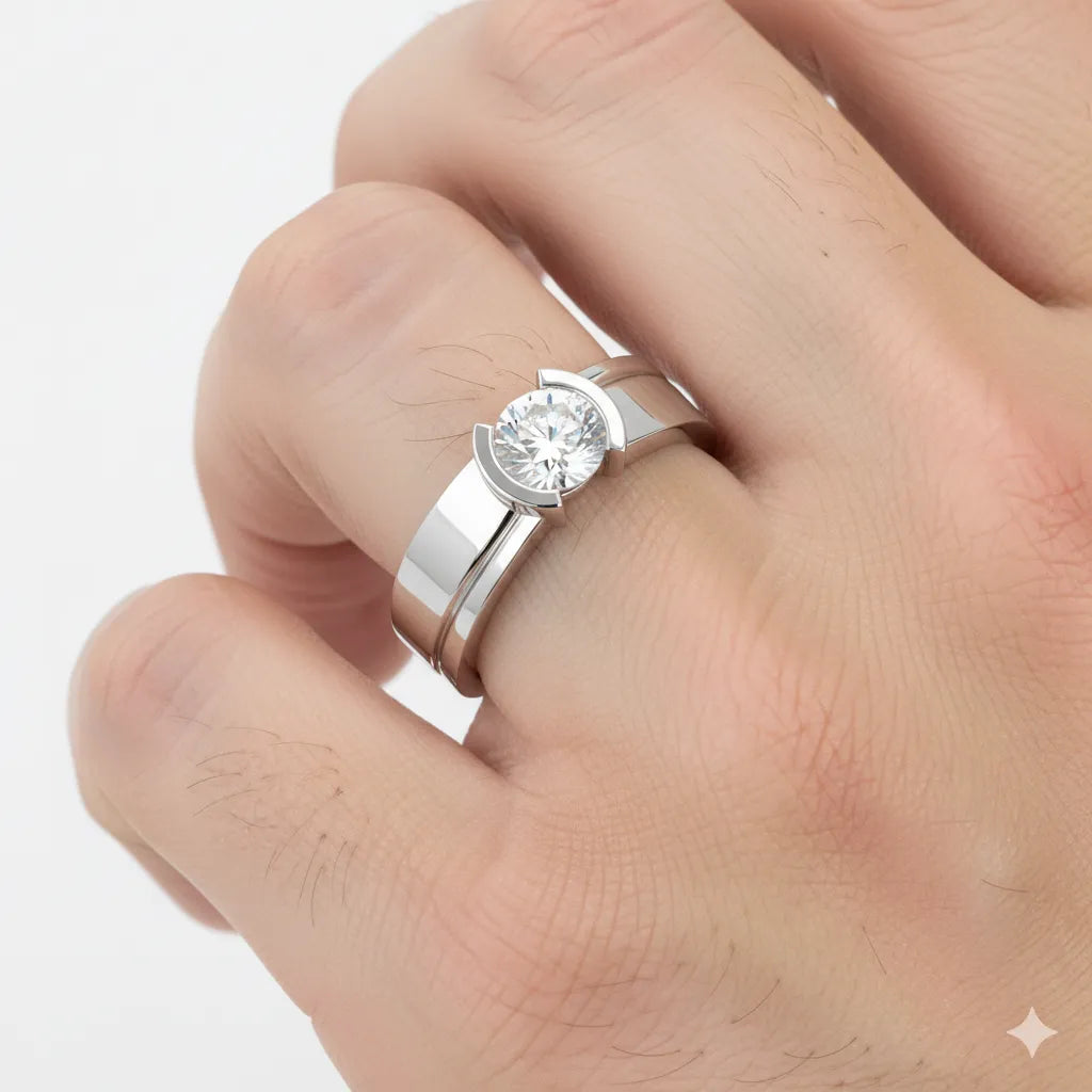 Chic Round Diamond Ring with Modern Band